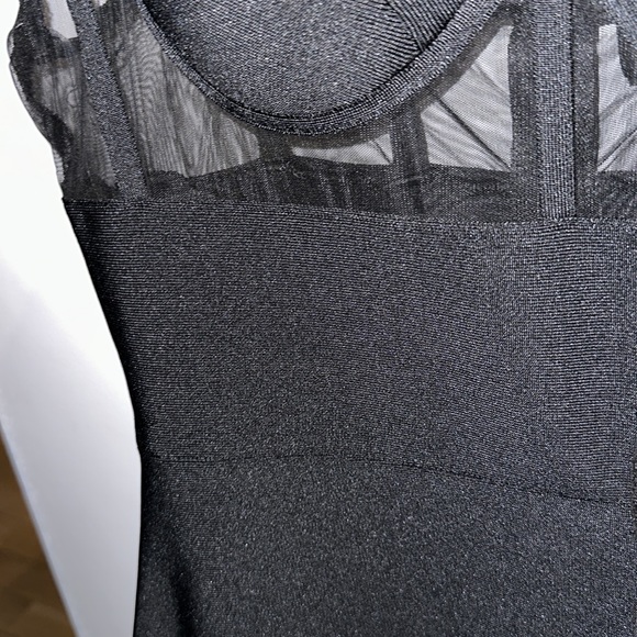 ✨NWT FASHION NOVA Tori Bandage Midi Dress in Size L - Picture 12 of 12